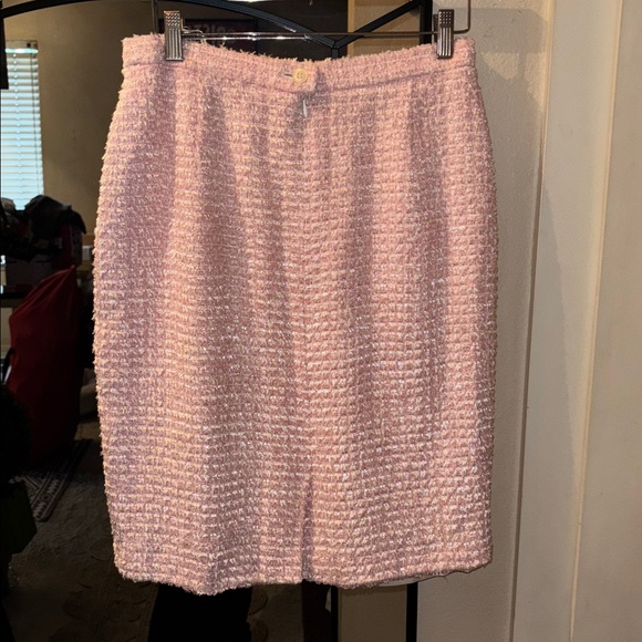 Escada Couture Pink Tweed Skirt - Picture 3 of 11